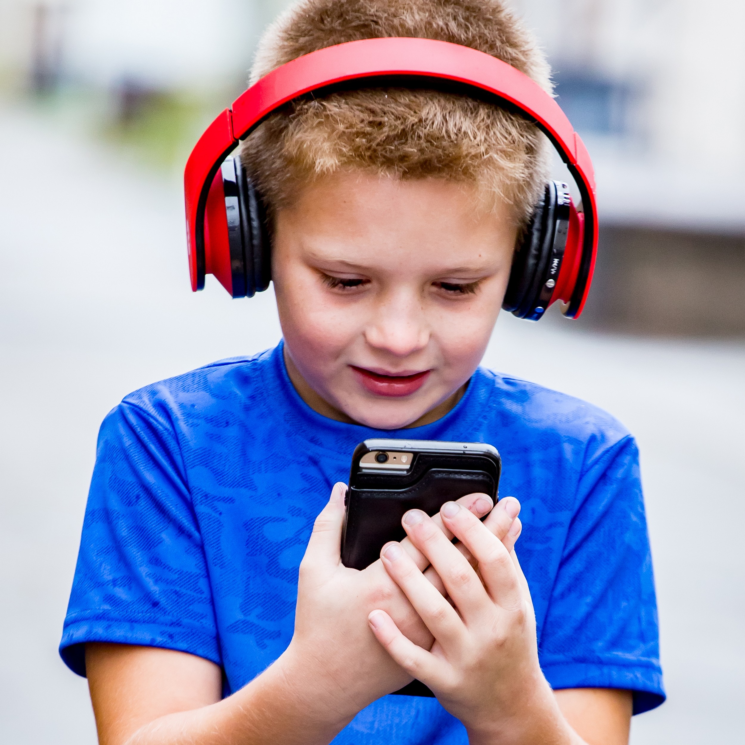 BTX1 Kids Bluetooth Headphones